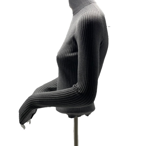 Zara | Turtleneck Gray Sweater | Size M - Picture 3 of 10